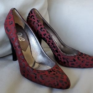 COPY - D&G burgundy leopard heels 38 1/2